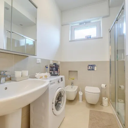 320 - Casa Scorcio Di Mare A Due Passi Dal Centro E Dal Mare Di